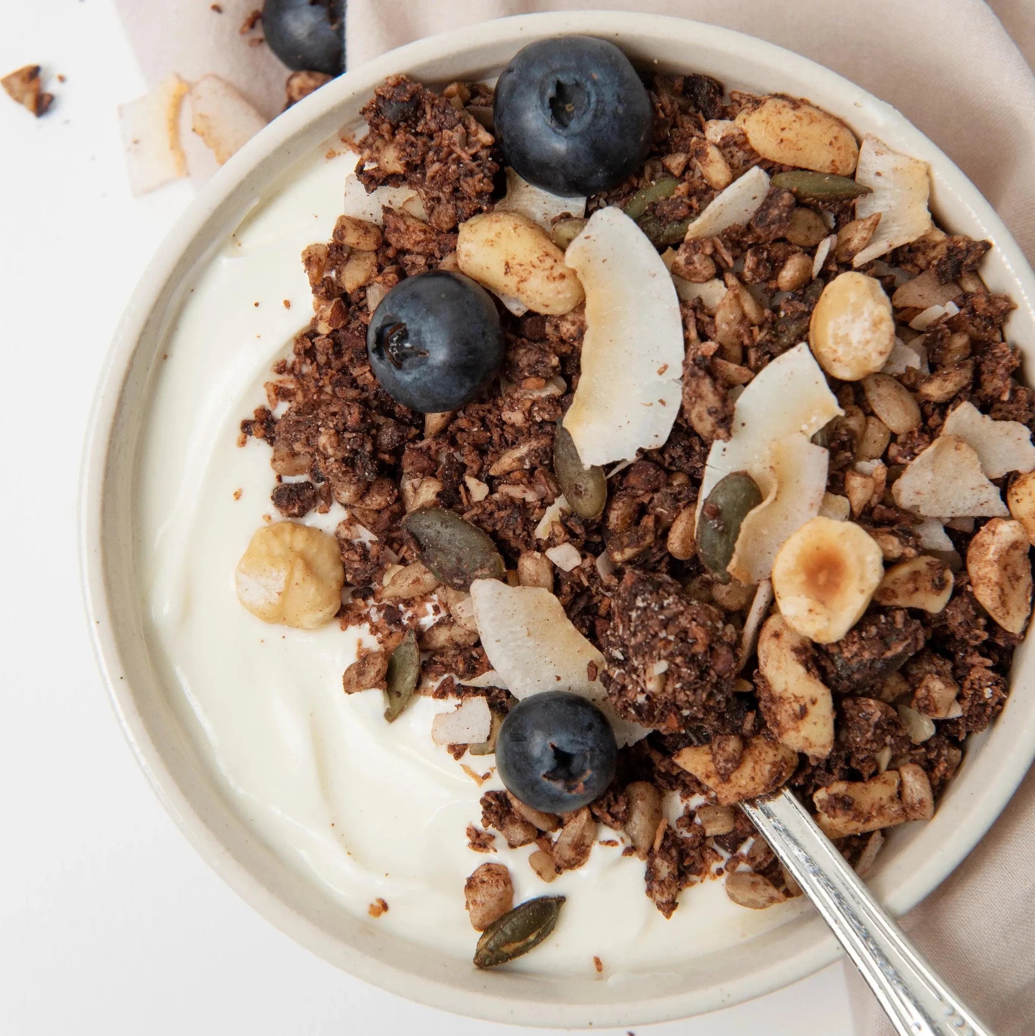 Keto Granola Cocoa Power Coconut & Cocoa OKONO 300g okono 03000004